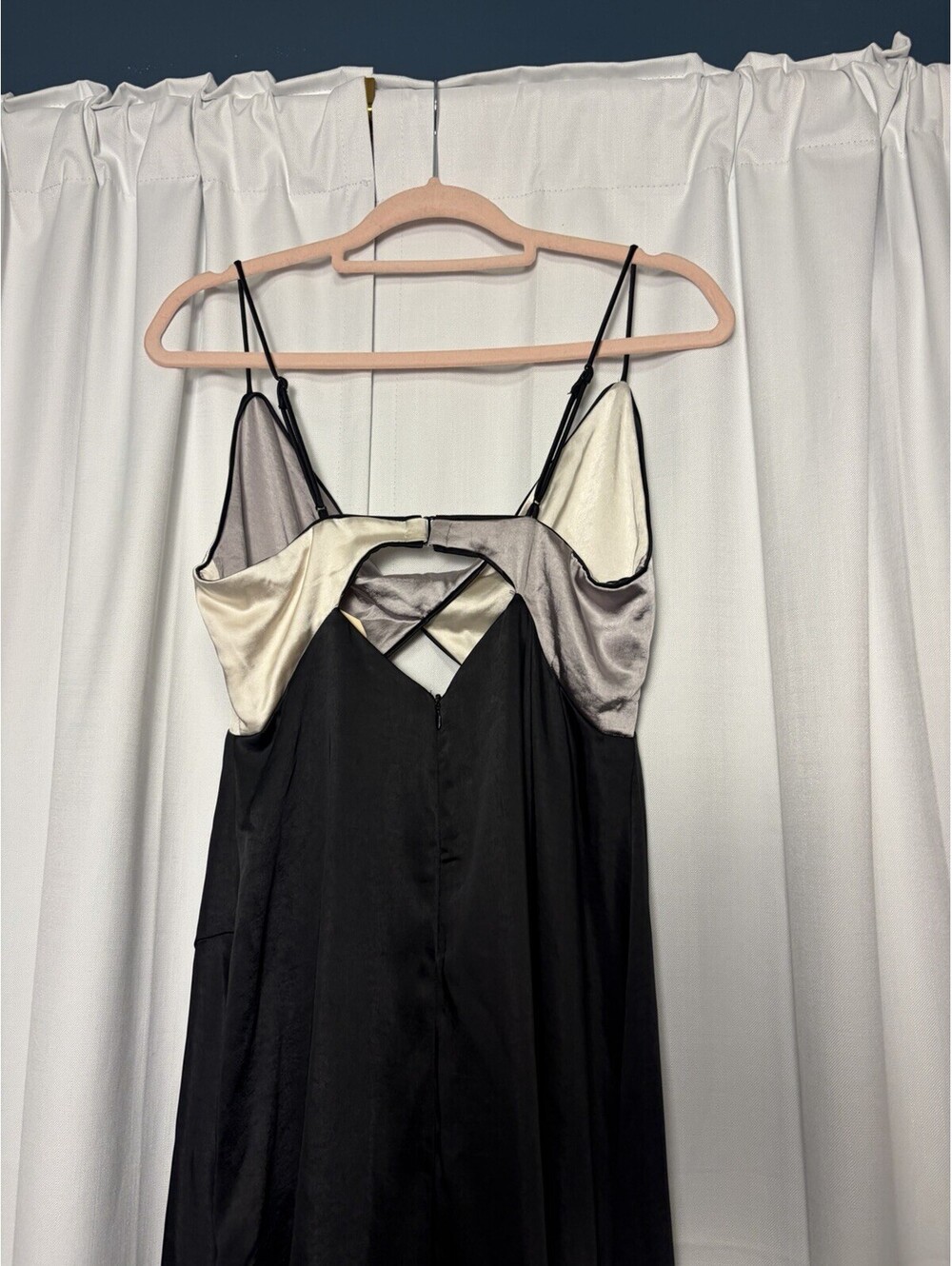 NWT Lena Satin Colorblock Black & Cream Midi Cutout Slip Dress. Medium $78 - Picture 5 of 9